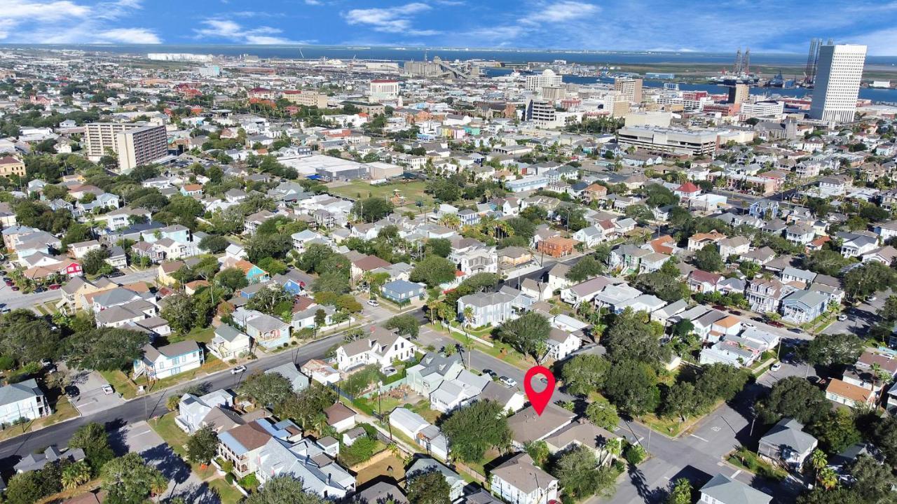 Galveston Studio - Sleeps 7 - Minutes To Beach !! المظهر الخارجي الصورة